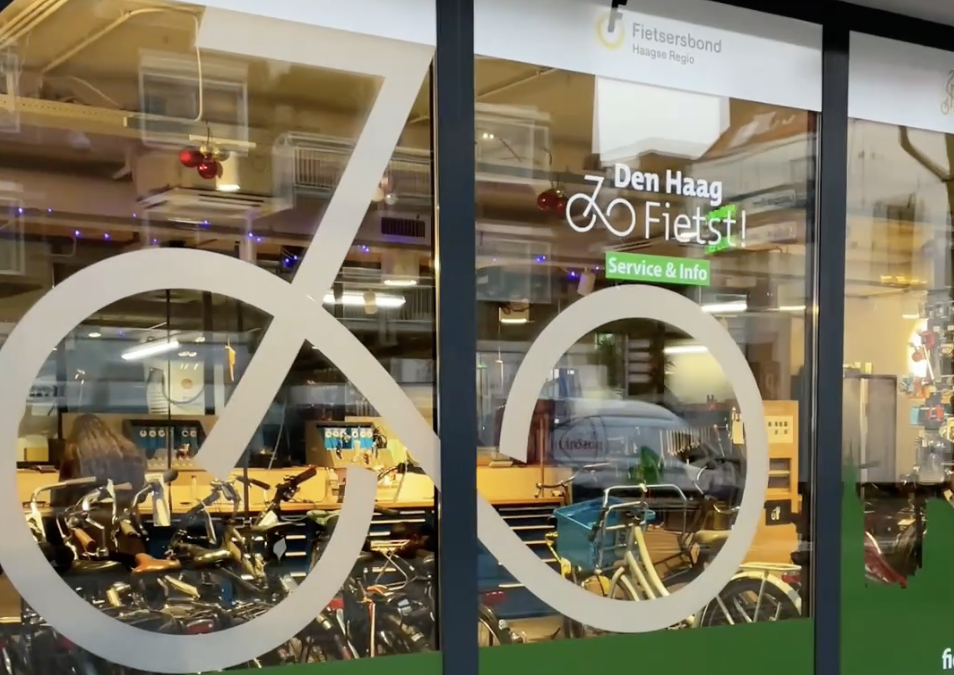Raambestickering De Haagse Stadsfiets